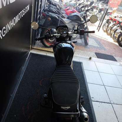 TRIUMPH-TRACKER 400-2026