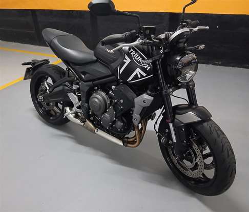 TRIUMPH-TRIDENT 660-2023