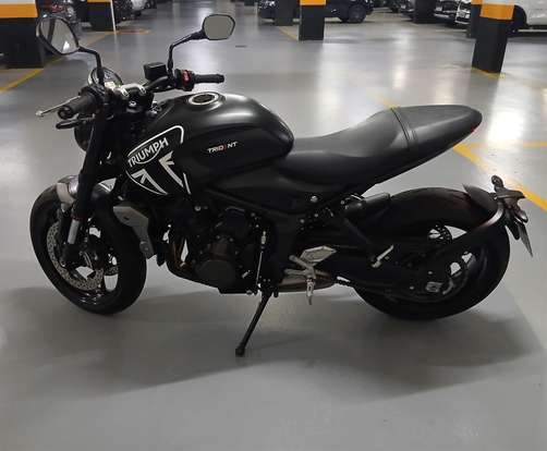 TRIUMPH-TRIDENT 660-2023