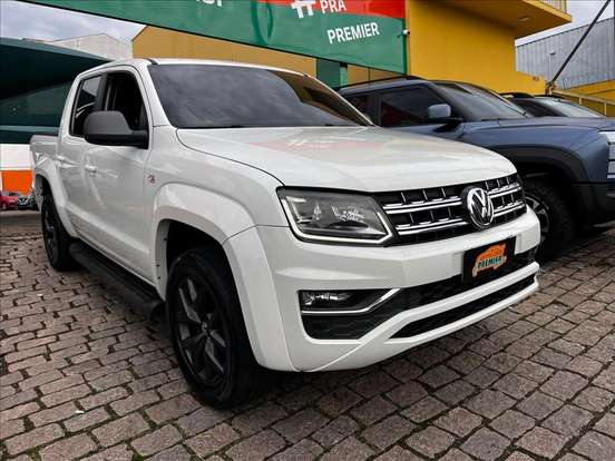 VOLKSWAGEN-AMAROK-2018