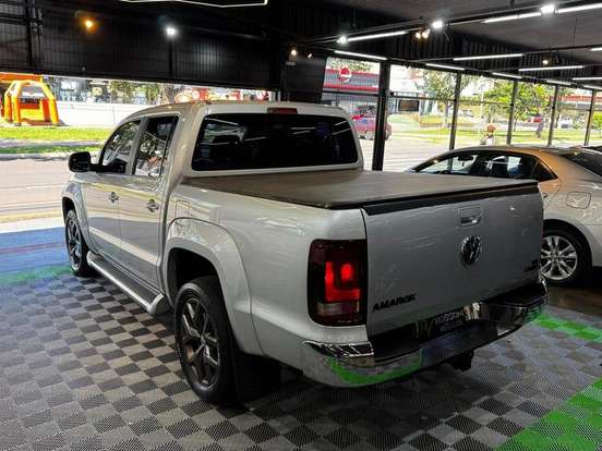 VOLKSWAGEN-AMAROK-2018