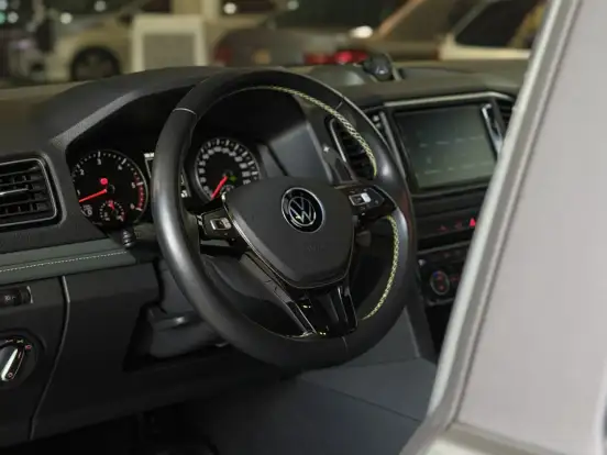 VOLKSWAGEN-AMAROK-3.0 V6 TDI DIESEL EXTREME CD 4MOTION AUTOMÁTICO VOLKSWAGEN-AMAROK-2024