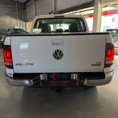 VOLKSWAGEN-AMAROK-2024