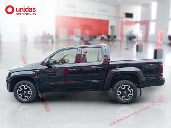 VOLKSWAGEN-AMAROK-2022