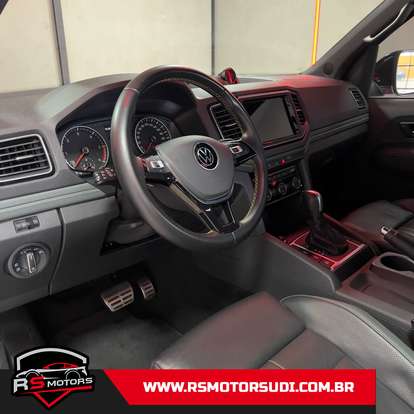 VOLKSWAGEN-AMAROK-2024