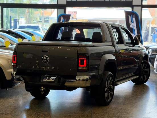 VOLKSWAGEN-AMAROK-3.0 V6 TDI DIESEL EXTREME CD 4MOTION AUTOMÁTICO VOLKSWAGEN-AMAROK-2024