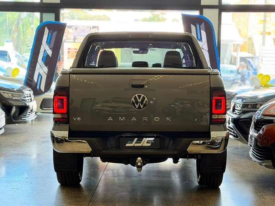 VOLKSWAGEN-AMAROK-2024