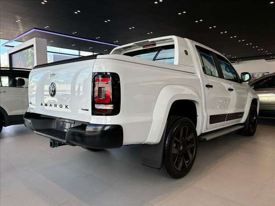 VOLKSWAGEN-AMAROK-2026