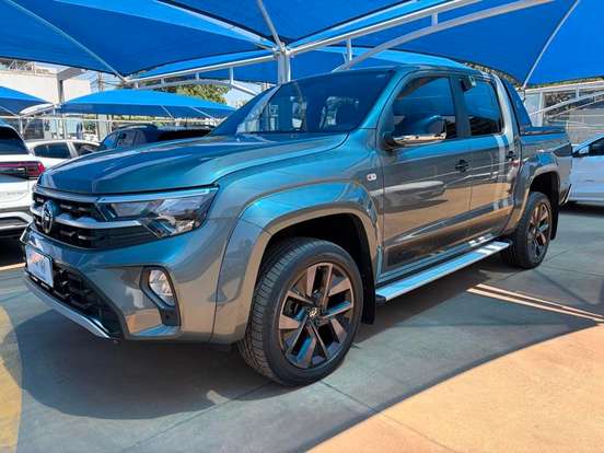 VOLKSWAGEN-AMAROK-2025