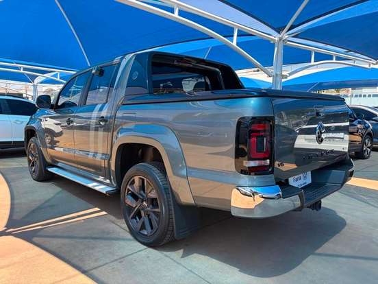 VOLKSWAGEN-AMAROK-3.0 V6 TDI DIESEL EXTREME CD 4MOTION AUTOMÁTICO VOLKSWAGEN-AMAROK-2025