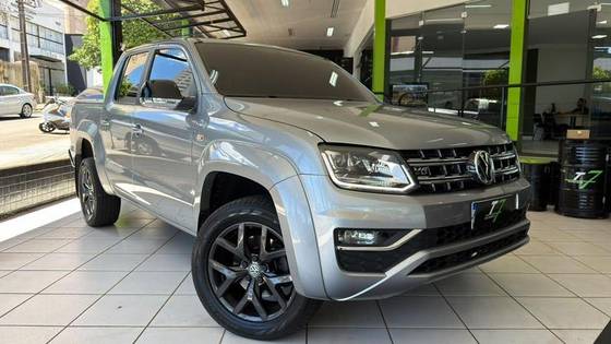 VOLKSWAGEN AMAROK 3.0 V6 TDI DIESEL HIGHLINE CD 4MOTION AUTOMÁTICO