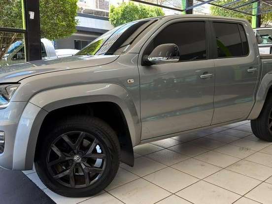 VOLKSWAGEN-AMAROK-3.0 V6 TDI DIESEL HIGHLINE CD 4MOTION AUTOMÁTICO VOLKSWAGEN-AMAROK-2022