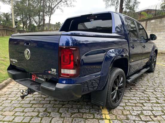VOLKSWAGEN-AMAROK-2023