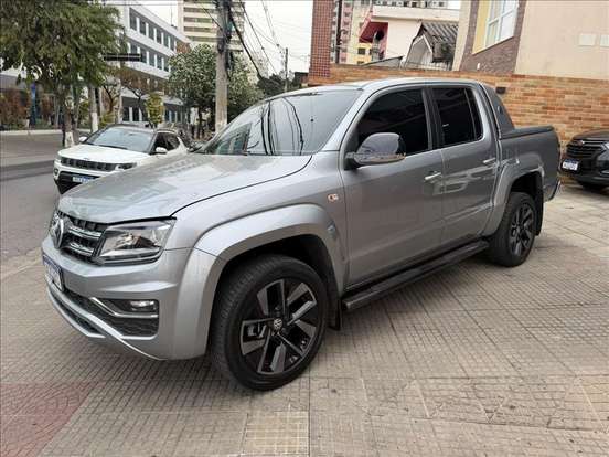 VOLKSWAGEN-AMAROK-2023