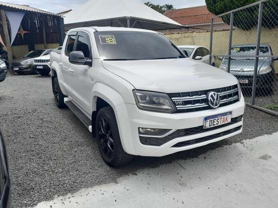 VOLKSWAGEN-AMAROK-2017