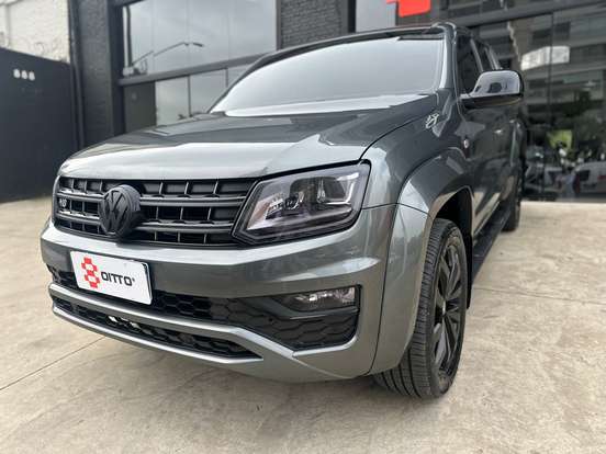 VOLKSWAGEN-AMAROK-2021