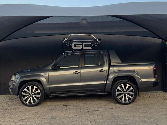 VOLKSWAGEN-AMAROK-2023