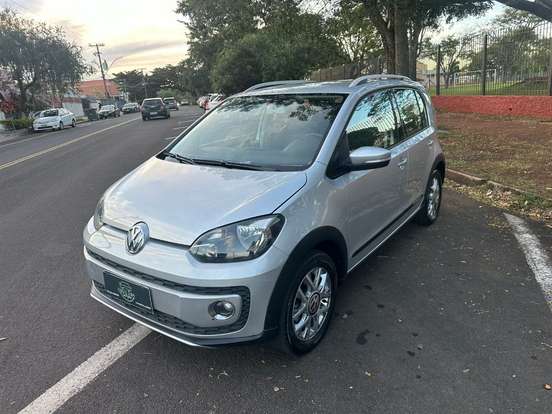 VOLKSWAGEN-CROSS UP-1.0 TSI 12V FLEX 4P MANUAL VOLKSWAGEN-CROSS UP-2016
