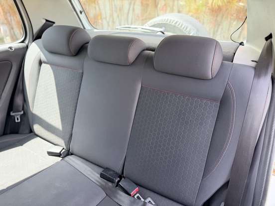 VOLKSWAGEN-CROSSFOX-2013