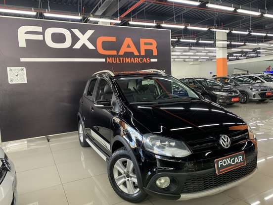 VOLKSWAGEN-CROSSFOX-2010