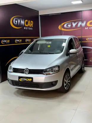 VOLKSWAGEN-FOX-2011