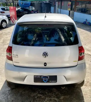 VOLKSWAGEN-FOX-2009