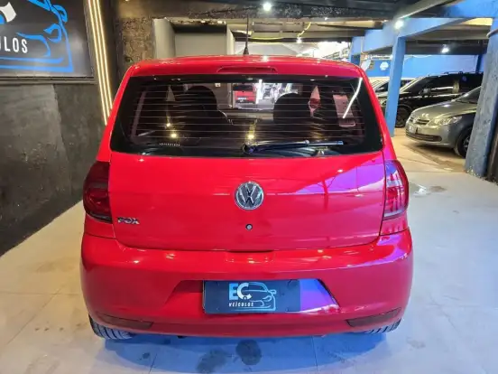 VOLKSWAGEN-FOX-2012