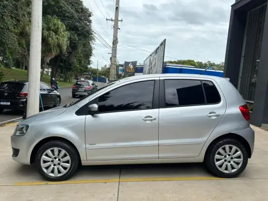 VOLKSWAGEN-FOX-1.0 MI TREND 8V FLEX 4P MANUAL VOLKSWAGEN-FOX-2012