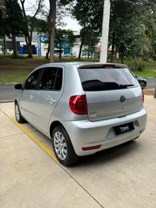 VOLKSWAGEN-FOX-2012