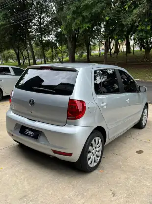 VOLKSWAGEN-FOX-2012