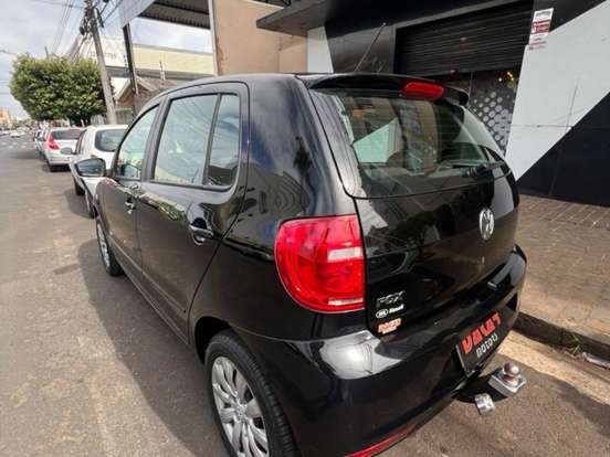 VOLKSWAGEN-FOX-1.0 MI 8V FLEX 4P MANUAL VOLKSWAGEN-FOX-2013