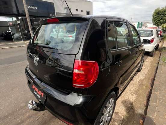 VOLKSWAGEN-FOX-1.0 MI 8V FLEX 4P MANUAL VOLKSWAGEN-FOX-2013