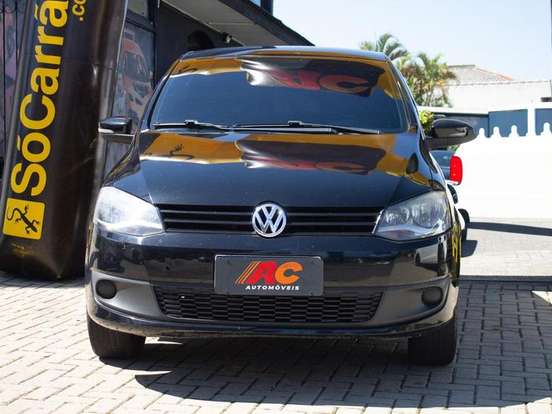 VOLKSWAGEN-FOX-1.0 MI 8V FLEX 4P MANUAL VOLKSWAGEN-FOX-2014
