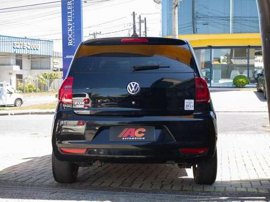 VOLKSWAGEN-FOX-1.0 MI 8V FLEX 4P MANUAL VOLKSWAGEN-FOX-2014