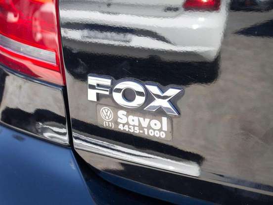 VOLKSWAGEN-FOX-1.0 MI 8V FLEX 4P MANUAL VOLKSWAGEN-FOX-2014