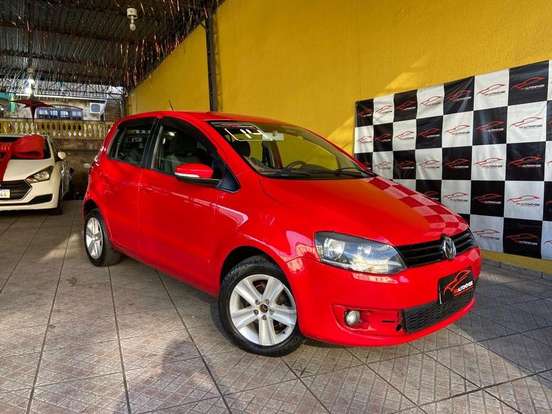 VOLKSWAGEN-FOX-1.0 MI 8V FLEX 4P MANUAL VOLKSWAGEN-FOX-2013