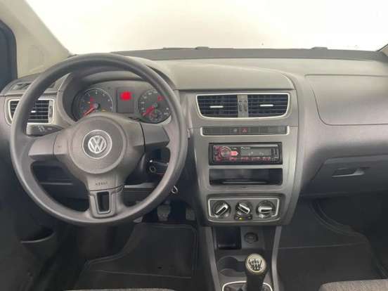 VOLKSWAGEN-FOX-1.0 MI 8V FLEX 4P MANUAL VOLKSWAGEN-FOX-2014