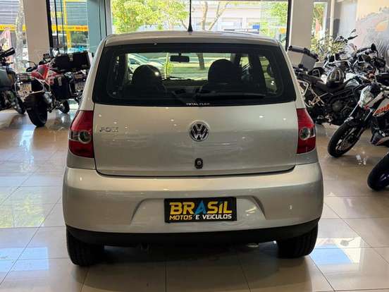 VOLKSWAGEN-FOX-2008