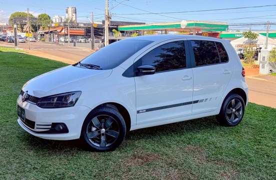 VOLKSWAGEN-FOX-1.0 MPI BLUEMOTION 12V FLEX 4P MANUAL VOLKSWAGEN-FOX-2016