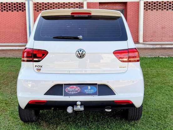 VOLKSWAGEN-FOX-1.0 MPI BLUEMOTION 12V FLEX 4P MANUAL VOLKSWAGEN-FOX-2016