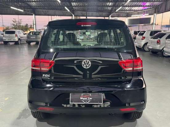 VOLKSWAGEN-FOX-1.0 MPI TRACK 12V FLEX 4P MANUAL VOLKSWAGEN-FOX-2015