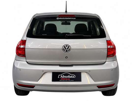 VOLKSWAGEN-FOX-2013