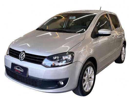 VOLKSWAGEN-FOX-2013