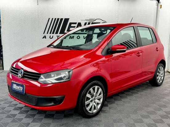 VOLKSWAGEN-FOX-2012