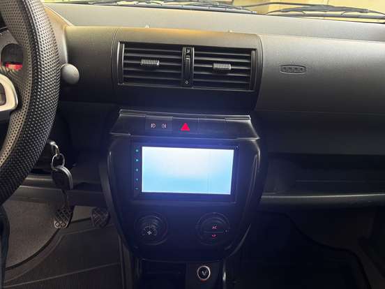 VOLKSWAGEN-FOX-1.6 MI PLUS 8V FLEX 4P MANUAL VOLKSWAGEN-FOX-2009