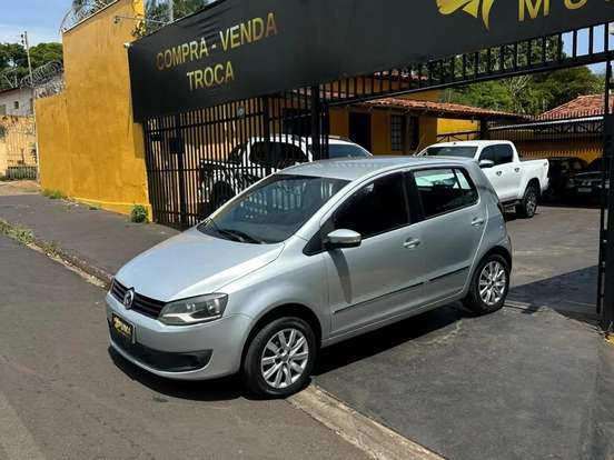 VOLKSWAGEN-FOX-1.6 MI PRIME 8V FLEX 4P MANUAL VOLKSWAGEN-FOX-2010