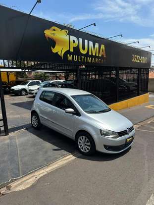 VOLKSWAGEN-FOX-2010