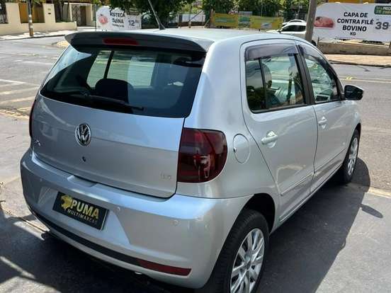 VOLKSWAGEN-FOX-1.6 MI PRIME 8V FLEX 4P MANUAL VOLKSWAGEN-FOX-2010