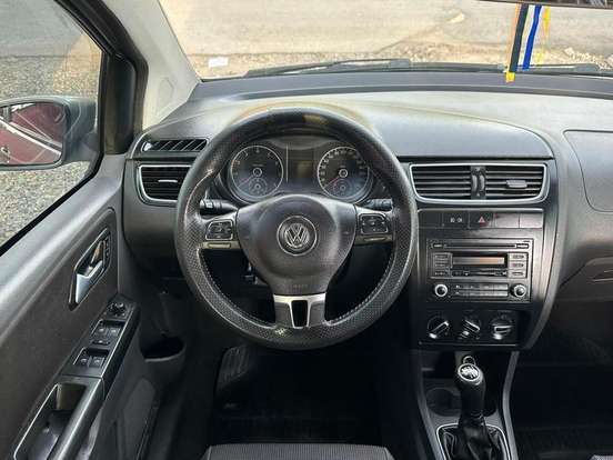 VOLKSWAGEN-FOX-1.6 MI PRIME 8V FLEX 4P MANUAL VOLKSWAGEN-FOX-2011