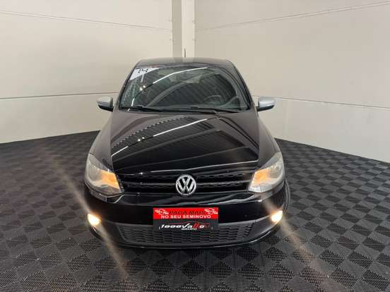 VOLKSWAGEN-FOX-2013
